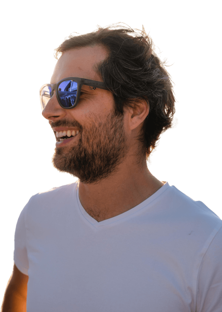 Sunglasses — profile cutout with fine edge detail. — background removed